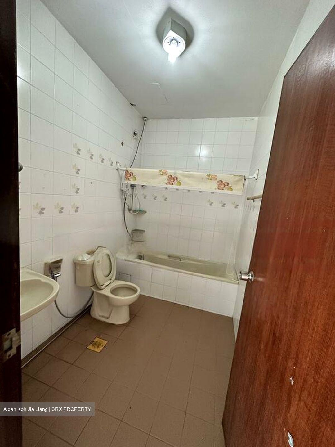 Upper East Coast Road (D16), Terrace #479342921